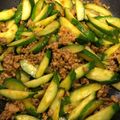 mamaぽん☆'s cooksnap of when they made きゅうりとひき肉のカレー炒め.