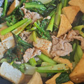 ツァディ's cooksnap of when they made 豚肉と小松菜と厚揚げの炒め物.