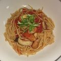 ミロ9607's cooksnap of when they made シンプルに。トマト缶でベーコンパスタ.