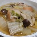 fu♪♪'s cooksnap of when they made つゆまでいただく…白菜と麩の優しい煮物.