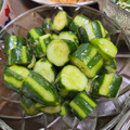 ゆるмαмα's cooksnap of when they made 昆布茶で10分♪簡単きゅうりの浅漬け♡.