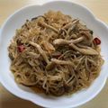 みるく大福's cooksnap of when they made 糸こんにゃくとしめじのピリ辛煮.