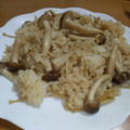 えりこ82☆'s cooksnap of when they made 残りご飯で♪簡単＊炒めるきのこ飯＊.