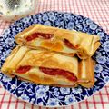在宅勤務のおじさん's cooksnap of when they made 簡単朝食！ベーコンエッグホットサンド.
