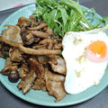 natsukori's cooksnap of when they made キノコと豚肉のオイスターソース炒め.
