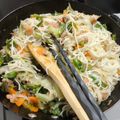 陳・亮's cooksnap of when they made 好きな具材で☆簡単焼きビーフン.