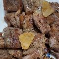 たかたかきよきよ(たかきよ)'s cooksnap of when they made ニンニクパンチ！豚ロース簡単ステーキ♡.