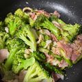 クックXZON9Y☆'s cooksnap of when they made ☆ブロッコリーとベーコンのにんにく炒め☆.