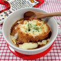 在宅勤務のおじさん's cooksnap of when they made 時短・簡単♪オニオングラタンスープ.