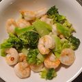 Poochcook's cooksnap of when they made 海老とブロッコリーのガーリック炒め.