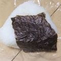 きらり流れ星's cooksnap of when they made 昆布（塩や佃煮）と鰹節の二刀流おにぎり.