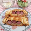 在宅勤務のおじさん's cooksnap of when they made ウインナーとチーズの簡単★ホットサンド.