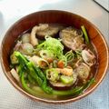 azbjbn's cooksnap of when they made なす小松菜なめこ油揚げの定食屋風味噌汁♡.