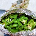 みっちゃん❇️68's cooksnap of when they made 簡単万願寺甘とうの塩昆布ホイル焼き.
