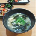 イベ長's cooksnap of when they made 基本！白菜、きのこ、油揚げのお味噌汁.