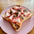 ねっちゃんっ's cooksnap of when they made いちごとクッキーのトースト.