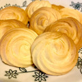やすPy's cooksnap of when they made さくさく軽い♥️絞り出しクッキー.