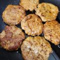 244ソメイヨシノ's cooksnap of when they made 鶏とごぼうの照り焼きつくね♪.