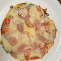 ちぃ〜じゃ〜's cooksnap of when they made 餃子の皮のトマトチーズピザ.