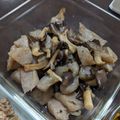 ふみ乃's cooksnap of when they made 霜降りひらたけとこんにゃくのピリ辛炒め.