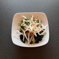 WOODs´'s cooksnap of when they made モヤシとワカメのポン酢合え.