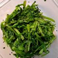 NEKOほっぺ's cooksnap of when they made 香り豊かなせりナムル☆.