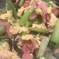 うめきち０２１１'s cooksnap of when they made 小松菜とベーコンの卵炒め.