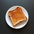 WOODs´'s cooksnap of when they made レーズンパントースト食べ方☝簡単アレンジ.