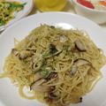 クックE662AA☆'s cooksnap of when they made あさりむき身としいたけのペペロンチーノ.