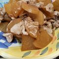 mary35's cooksnap of when they made 簡単豚こま切れ肉と大根の時短煮物.