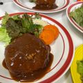 ☆★ケイト★☆'s cooksnap of when they made 簡単♡チーズインハンバーグ.