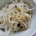 アブシンベル's cooksnap of when they made 再現♡ラーメン屋さんの辛もやし.