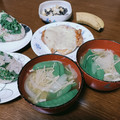 よちりん's cooksnap of when they made えのき茸と絹さやの澄まし汁.