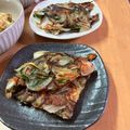 MEME72's cooksnap of when they made あと1品☆新玉ねぎ&ニラカリカリ焼き夕食.