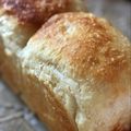 毎日笑顔になる料理's cooksnap of when they made HB で塩麹20gミルクふんわり食パン♡.