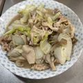 ミアンミアン's cooksnap of when they made 白菜と豚肉の味噌マヨ炒め.
