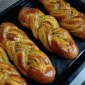 BAGEL7's cooksnap of when they made ✿さつま芋クリームで三つ編みパン✿.