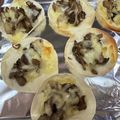 なーなちゃん's cooksnap of when they made おつまみに☆餃子の皮できのこピザ.