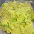 賄いのおばちゃん's cooksnap of when they made 簡単美味♪ さつまいもとたくあんのサラダ.