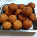 くっきーっち's cooksnap of when they made 簡単おやつ*HMおからドーナツ*.