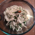 美味しいずき's cooksnap of when they made 大根と大葉の梅和え。箸休めにもう一品。.