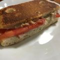 Ruriluru's cooksnap of when they made ツナマヨのクラブハウスサンドイッチ.