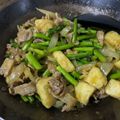 らーわん's cooksnap of when they made アスパラと豚ひき肉のオイスターカレー炒め.