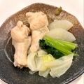 悠LOVE航's cooksnap of when they made 鶏手羽元と大根の簡単白だし煮.