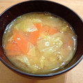 tsmitaka's cooksnap of when they made ごま油で炒めたキャベツが旨い！お味噌汁.