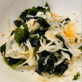 クックXKR8X9☆'s cooksnap of when they made 玉ねぎとわかめの酢の物.