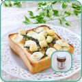 Satoco❋'s cooksnap of when they made プロセスチーズと海苔のトースト.
