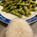 しーてっぷ's cooksnap of when they made 簡単少量の水とフライパンで蒸し茹☆枝豆☆.