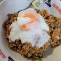 ハチ8コロ8's cooksnap of when they made 簡単！肉まん丼～豚ひき肉と玉ねぎで～.