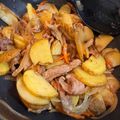 ひぃちゃくん's cooksnap of when they made 豚肉を使ってジャーマンポテト！感激するよ.